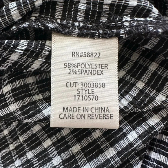 Max Studio Self Tie V neck Blouse, size Small - Picture 6 of 7